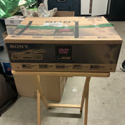 Sony CD/DVD player