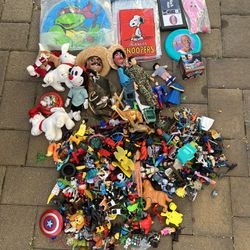 Large Lot Of Kids Toys Figures $10 All 