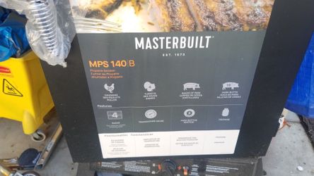 Masterbuilt MPS 140B Propane Smoker