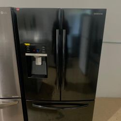 REFRIGERATOR SAMSUNG FRENCH DOOR