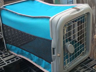 Pet carrier