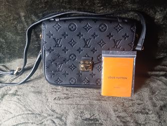 Louis Vuitton Metis Pochette Black Crossbody Monogram Dèsign