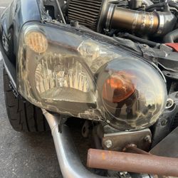Clean Headlight 
