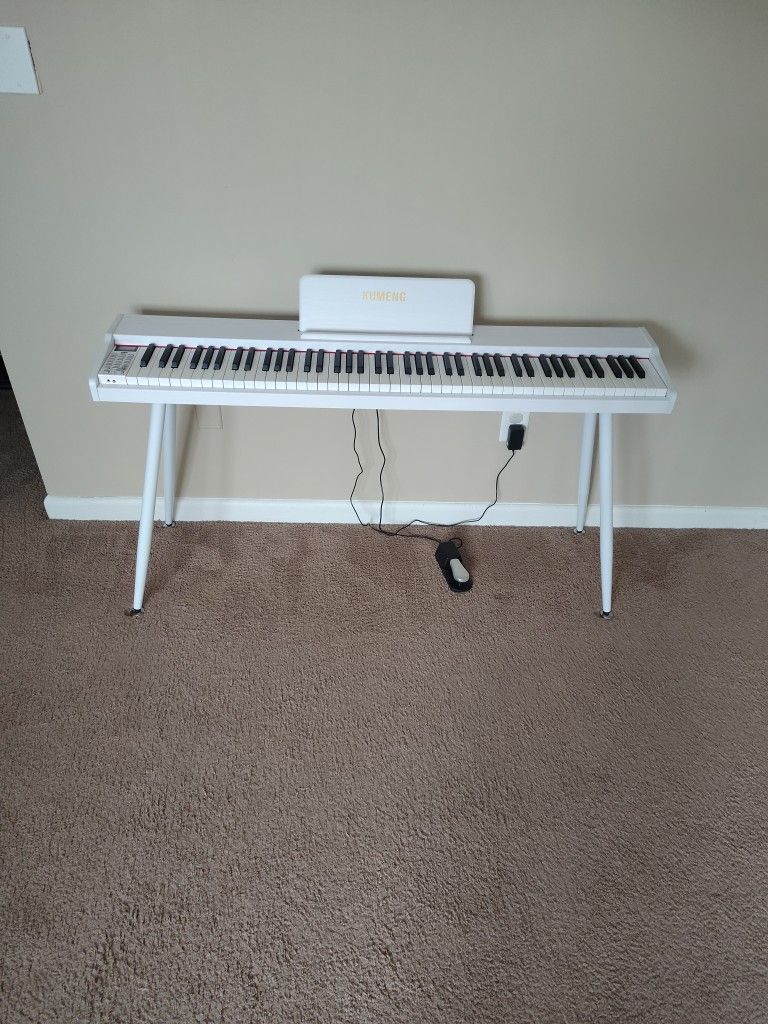 88 Key Digital Piano Semi Weighted Keyboard, Full-Size Electric Piano for Beginners With Sheet Music Stand,Pedal,Power Adapter,Headphone Mode,USB-MIDI