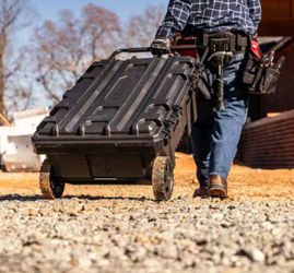 Husky Rolling Tool Box Medium