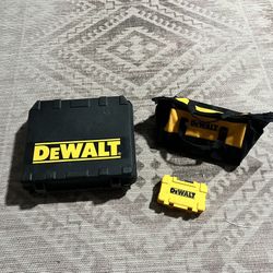 DeWalt DW959 Cordless Drill w/ Extra Battery, Case and Drill Bits