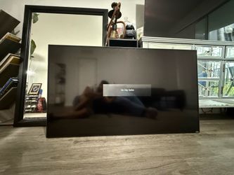 📺 VIZIO 65” Smart TV – Great Condition 🔥