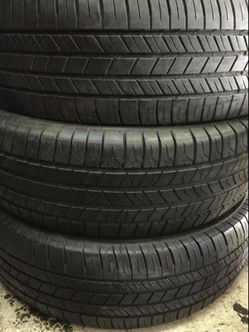 Tires 215-65r17 Goodyear