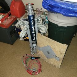 Genie co2 lift. I'll include a 20 pd Co2 tank