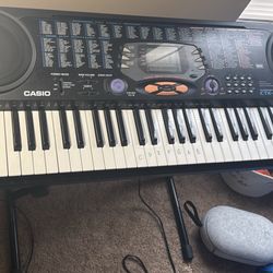 Casio Electric CTK-541 Piano Keyboard + Stand