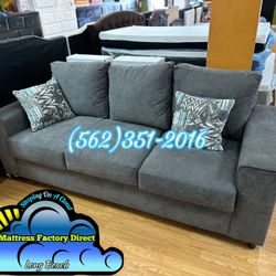 Grey Sofa One Piece 🏡