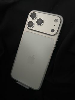 iPhone 17 Pro Max Unlocked