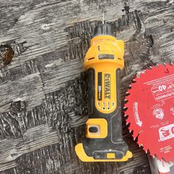 Dewalt Drywall Cut Out Tool Router. 