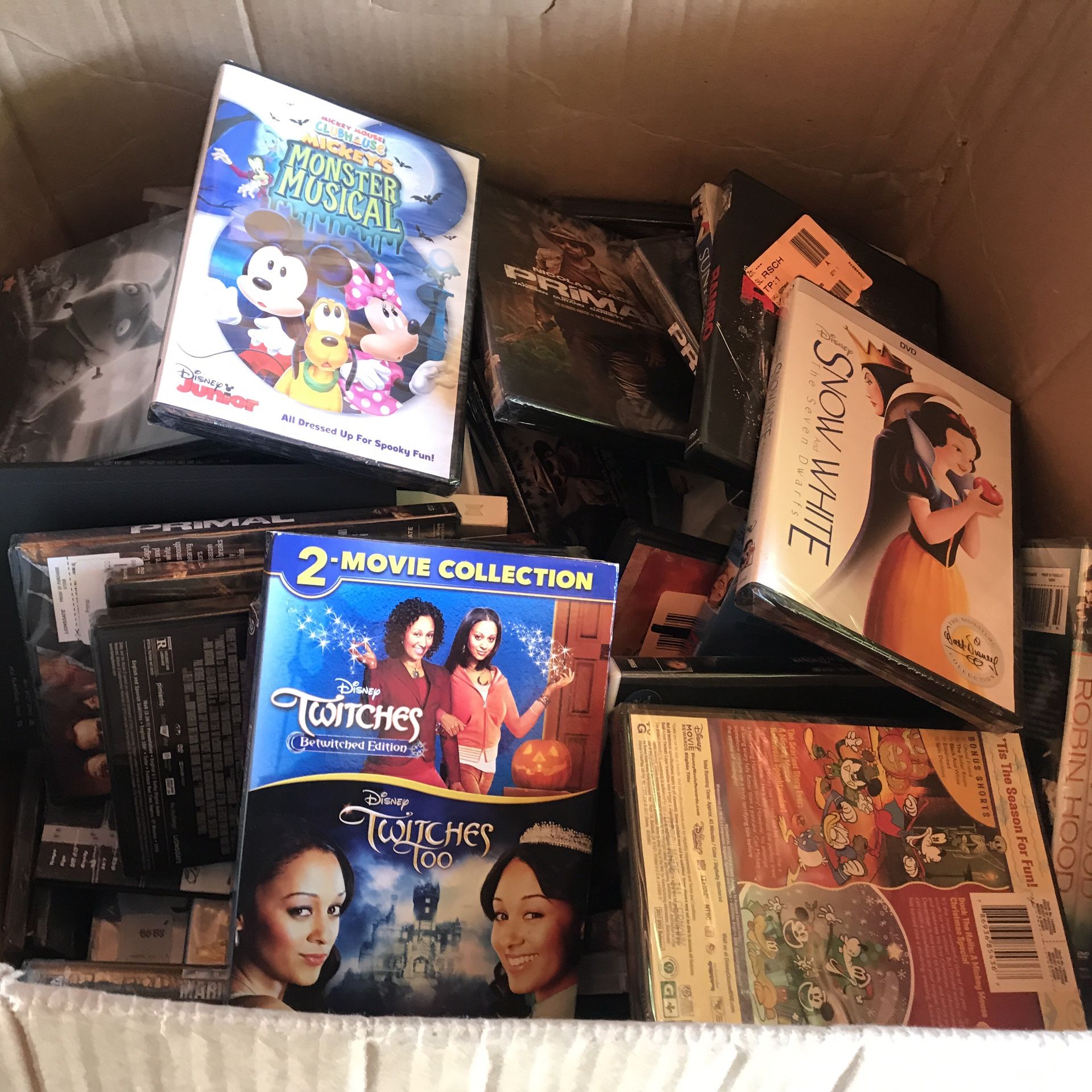 100 dvd's mixed condition