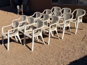 Set (13) Grosfillex White Heavy Duty Resin Outdoor Patio Chairs
