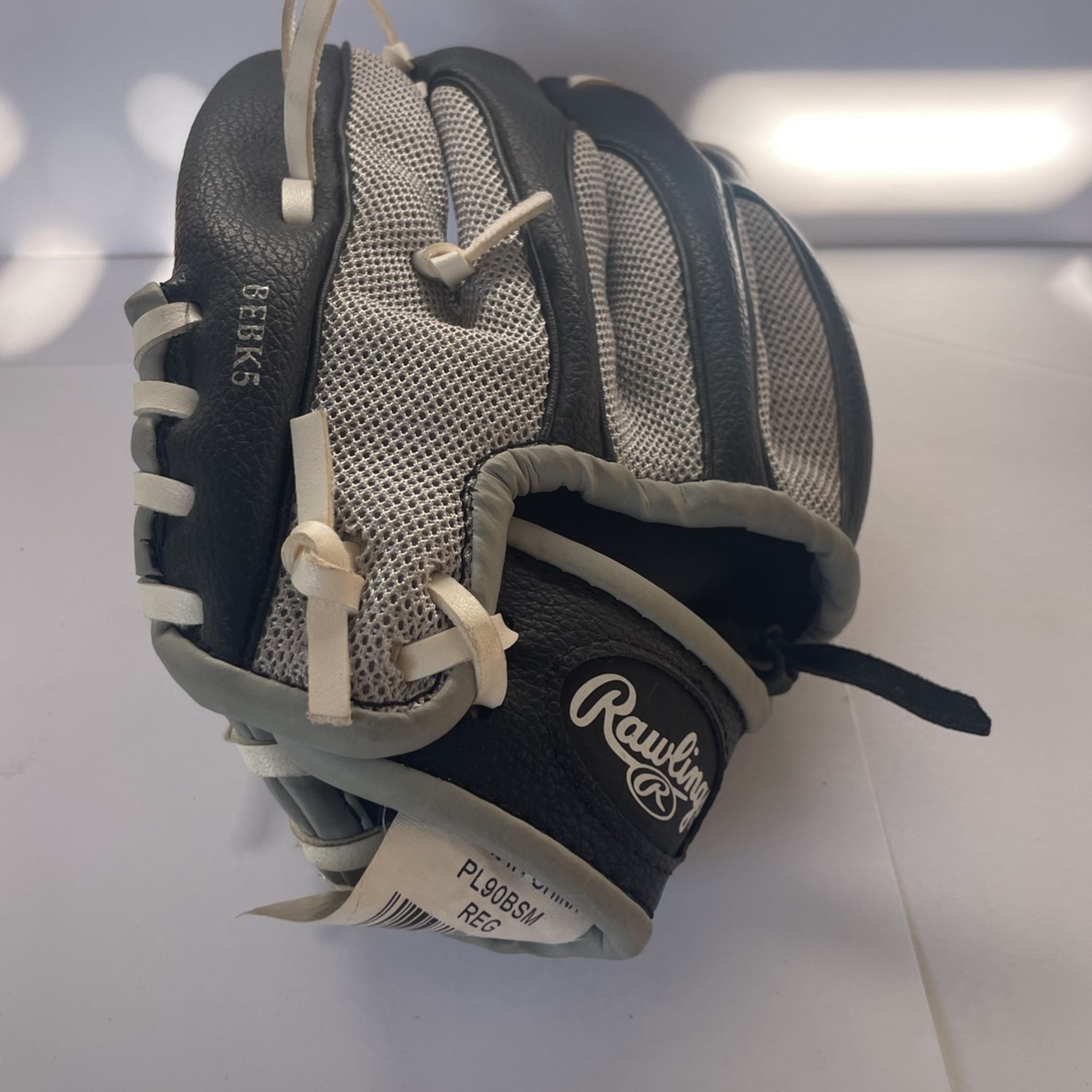 Rawlings Baseball Glove
