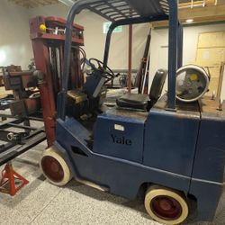 Yale Forklift 7,000 Lb Capacity 
