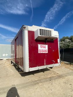 Caja de Container 18X8X8 Lancaster, CA
