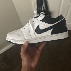 Brand New Air Jordan 1 Lows Size 8.5 