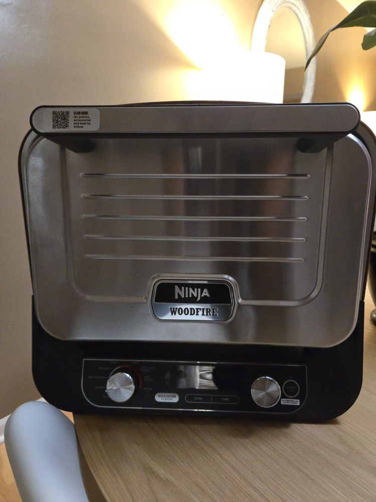 Ninja Woodfire Outdoor Oven Slushi