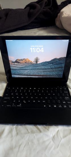 Ipad (6th Generation)  Wi-Fi + Celular 128gb