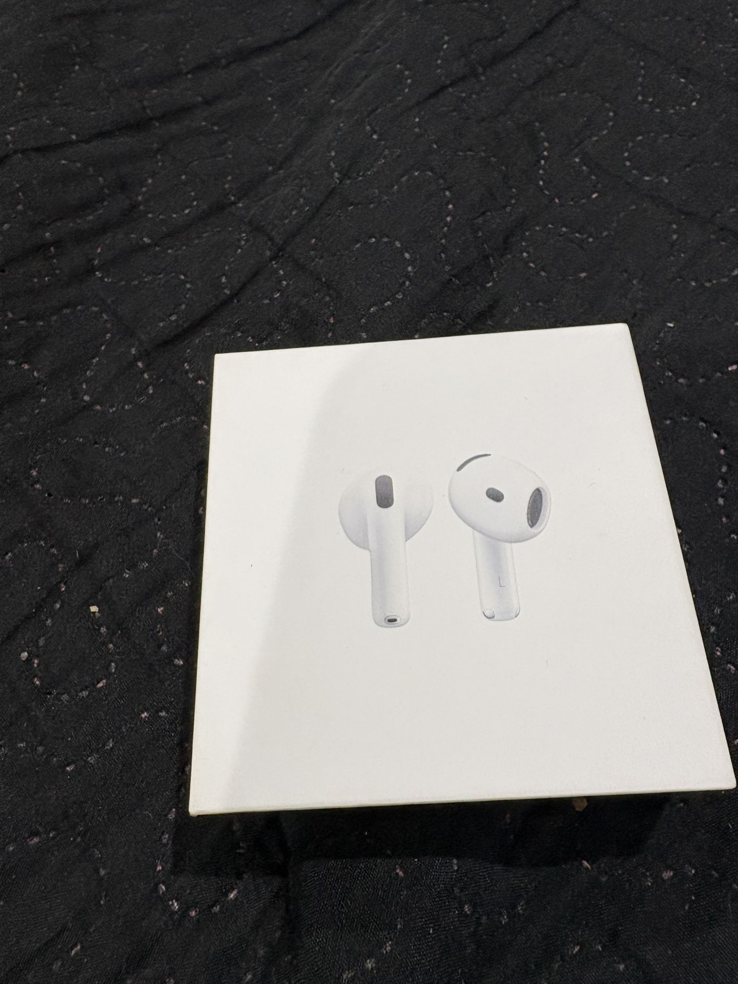 Air Pods 4 
