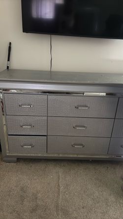 silver bling dresser