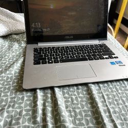 (USED)  Touchscreen Laptop