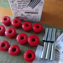  GM 2/4wd Rear Spring & Shackle Bushings 