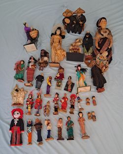 132 Pc. Doll Collection * Brillant Resell Lot * All Continents Except Antarctica * 1960s, 70s, 80s, 90s * Apopka Pickup *