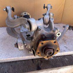 2019-2023 Audi E Tron right knuckle assembly rear