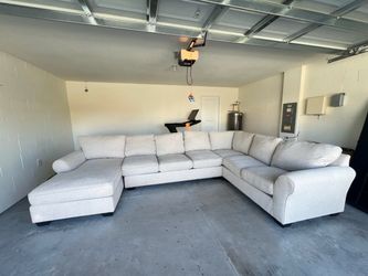 Large Light beige linen Sectional Sofa with chase attached