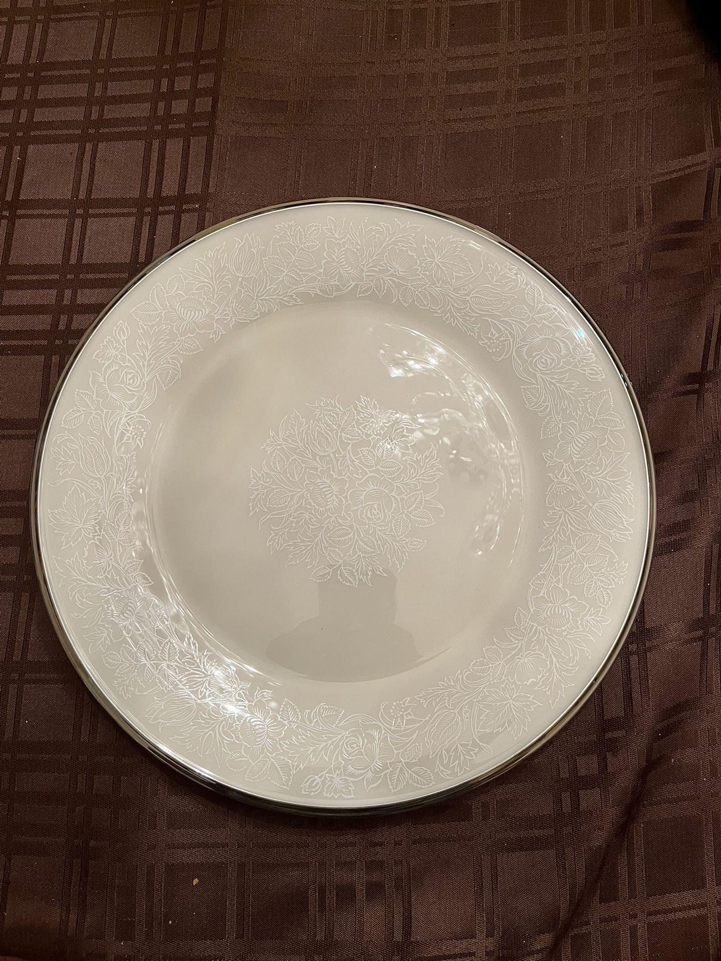Lenox Moonspun Bone China And Crystal Service For 12