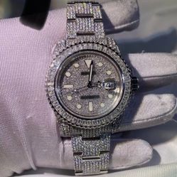 🔥 IcedOut Moissanite Watch VVS Shine Passes Diamond Tester