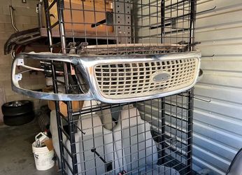 Ford F150 Expedition Grille