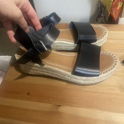 White Platform Sandals (8.5 W)