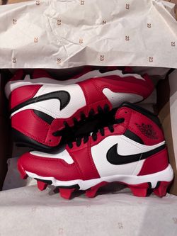Jordan 1 mid youth baseball cleats size 6y