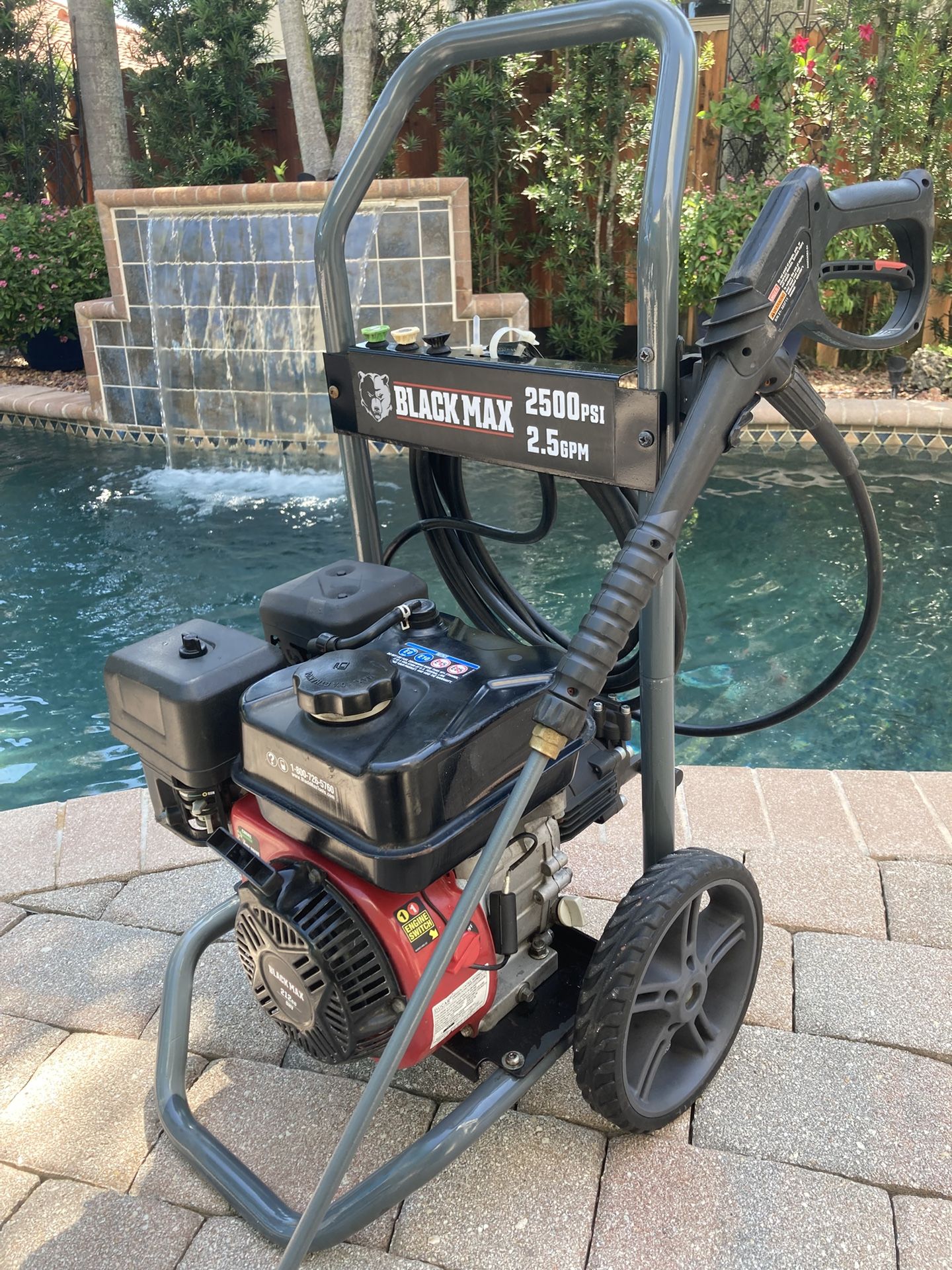 Black Max Gas Powered Portable Pressure Washer - New 3,200 psi replacement pump