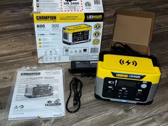 Champion Power Equipment 600/300-Watt Lithium-Ion Solar Generator Portable Power Station Backup Battery