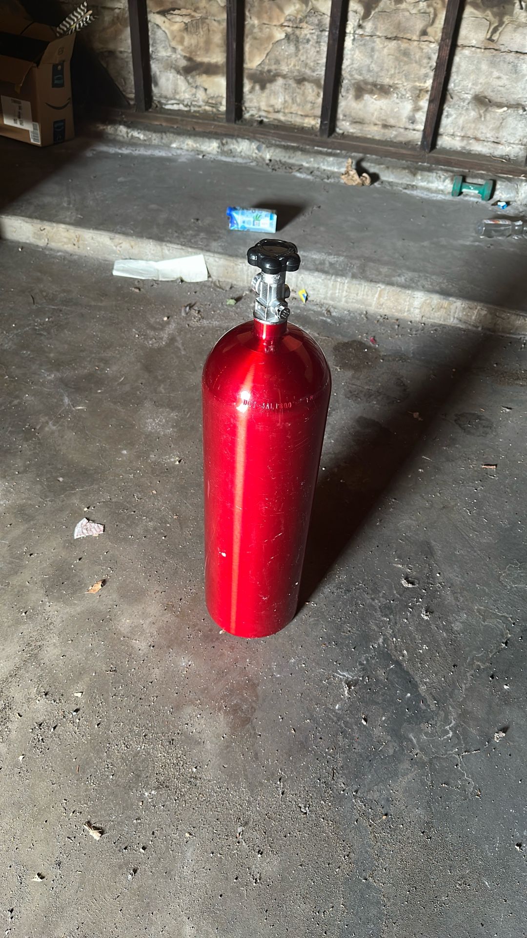 Noz Tank