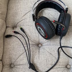 atom robot pro v6 gaming headphones with mic new condition 