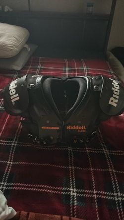 Riddell Blaze XS(40) 10”-11”  with NXTRND backplate