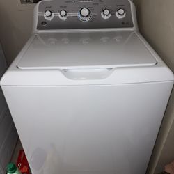 GE Washer/Dryer