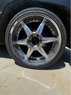 22” inch wheels w/tires