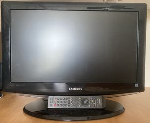 Samsung LN-T2353H 23" 16:9 LCD HDTV, HDMI, PC Input - Black