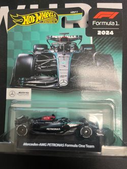 Hot Wheels Premium Formula 1 Mercedes