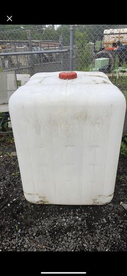 Water Tanks 250gl 300gl