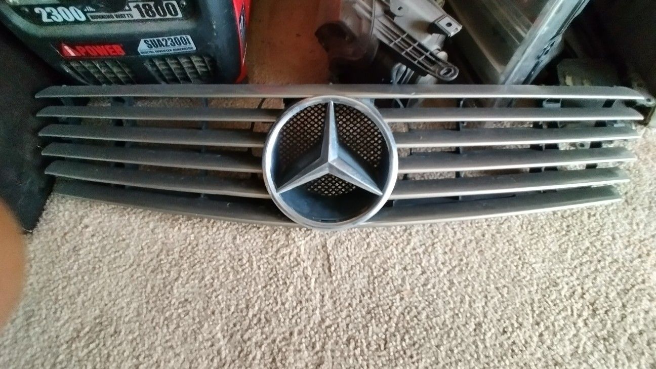 1991/1995 Mercedes SL 500 Parts 