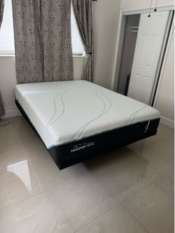 Tempur-Pedic Queen Size Bed with Electronic Base