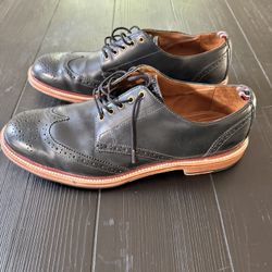 Men’s J. Crew Navy Leather Wingtip Dress Shoes Size 12